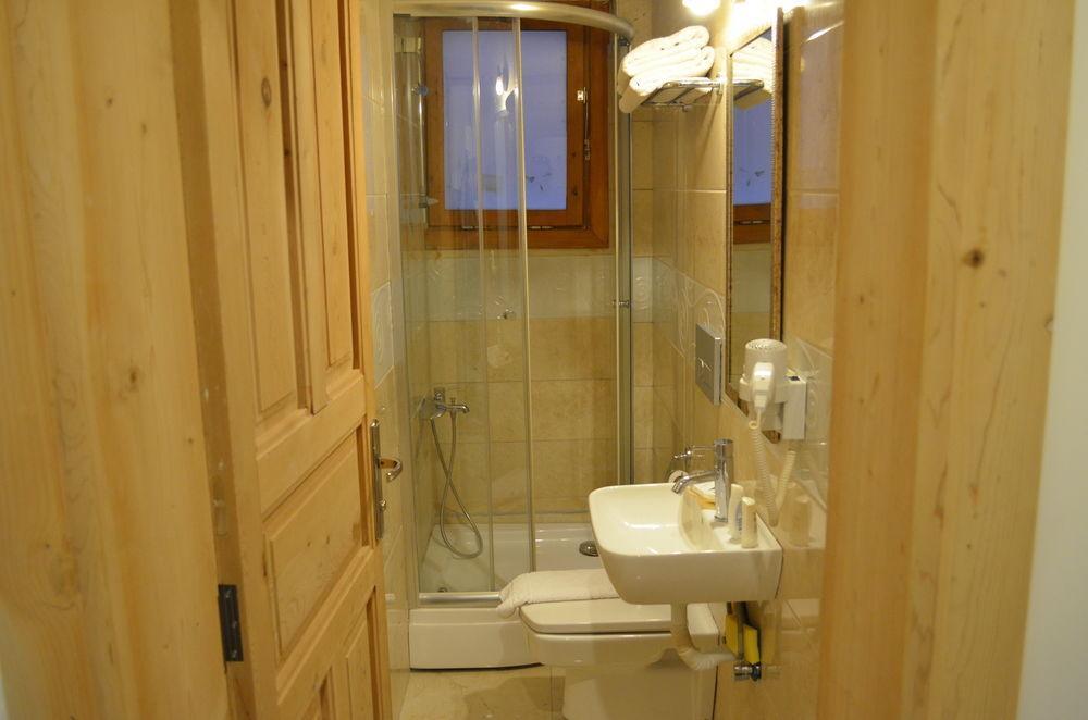 Old Town Deluxe Flats Aparthotel Antalya Bagian luar foto
