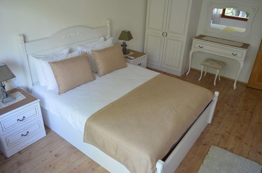 Old Town Deluxe Flats Aparthotel Antalya Bagian luar foto