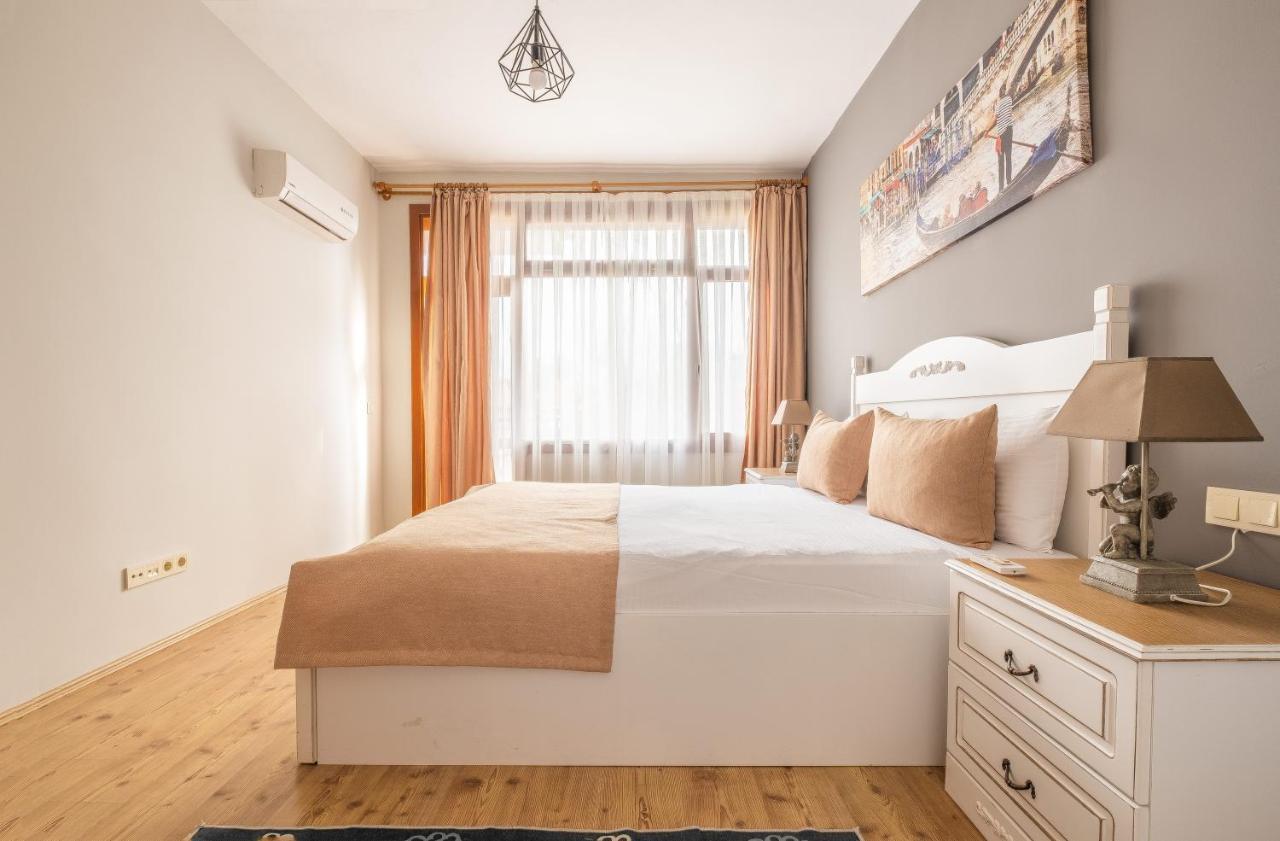 Old Town Deluxe Flats Aparthotel Antalya Bagian luar foto