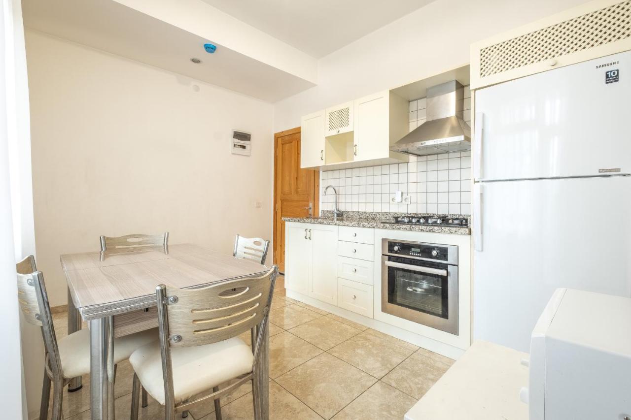 Old Town Deluxe Flats Aparthotel Antalya Bagian luar foto