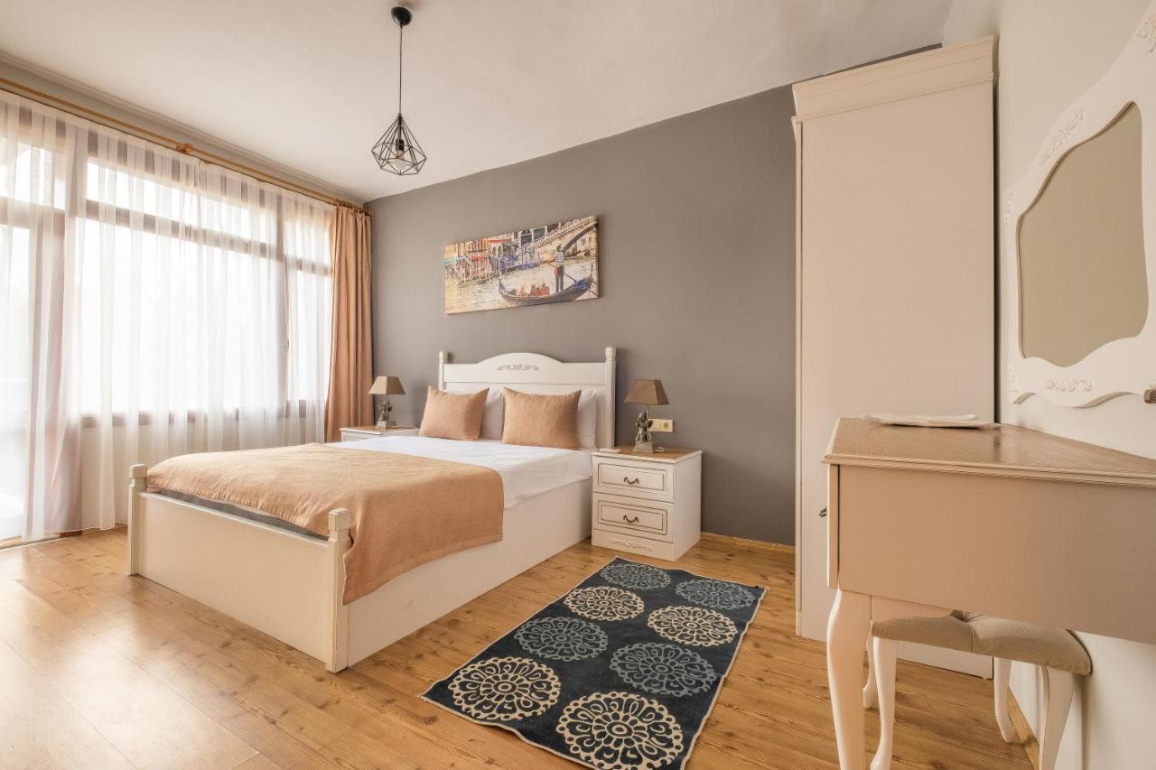 Old Town Deluxe Flats Aparthotel Antalya Bagian luar foto